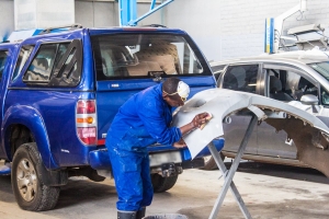 Reshaping Possibilities: How Panel Beater Services Redefine Vehicle Restoration
